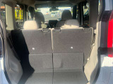 トランク広々で荷物が沢山積めますね♪もちろん清掃して納車しております!