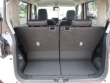 【こだわりの品質】新車にも負けないくらい満足していただけるお車を提供するということが弊社のこだわりでありモットーです。たかが中古車ではなく、されど中古車を実感していただきたいです。