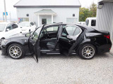 お車に関してのご質問などはLINE(ID友達検索&rarr;@210bdwpm)、直通アドレス(rerize@autorerize.co.jp)またはお電話(025-372-8118)までお気軽にお問合せ下さい♪