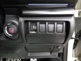 ようこそオートエムワンへ!この度は弊社在庫車輛を、ご覧頂きまして誠に有難う御座います。豊富な自社在庫からお好みのお車をお選び下さいませ。