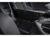 中古車購入のご要望や疑問にお応えします。知りたいこと、聞きたいこと、お気軽にご相談ください。通話無料の専用ダイヤル(営業時間 10:00〜18:00/水曜定休)