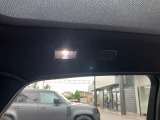 室内灯もLEDを使用しているため車内が明るいです。