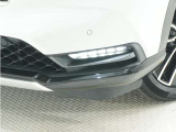 ◆フォグライト◆ 霧などの悪天候時、自車の位置を示すとともに前方や路肩が見えずらい時、近い位置をワイドに照らしてくれます