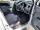 オートマ車です!!エアコン!パワステ!パワーウィンドウ!!
