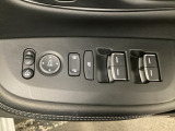 ドアスイッチもシンプルで、使いやすさを考え設計されています。