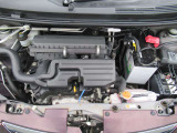 ご納車前に整備を行っています。エンジンオイル・エレメント・ワイパーゴムの交換。さらに各部の動作チェックも行います!
