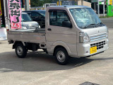 総額表示は当店からの乗り出し価格になります!納車費用(陸送費用)は別途承りますのでご希望の方はお問い合わせ下さい!