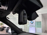 ルームミラー内蔵ETC車載機になります。