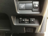 ETCが装着されています。再セットアップ後高速道路の料金所をノンストップで通過できて大変便利です。