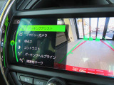 リヤビューカメラ、パーキングアシストがあるので安全に駐車することができます!!