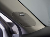 【BOSE Centerpoint】BOSE独自のアルゴリズムでステレオ(左右2チャンネル)音源をマルチチャンネルに変換。広大で臨場感あふれるサラウンド体験を実現しています。