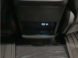 後席でも充電可能!