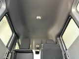 ホンダセンシング装着車となっております。衝突軽減ブレーキ、誤発進抑制機能、歩行者事故低減ステアリング、路外逸脱抑制機能、アダプティブクルーズコントロール、車線維持支援システム他、安全運転を幅広く支援。