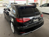 A3スポーツバック 40 TFSI クワトロ スポーツ シグネチャーエディション 4WD 4WD 修...
