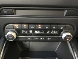 エアコンはオートエアコンです☆快適な空間で運転していただけます☆