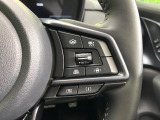 【全車速追従機能付クルーズコントロール】高速道路での長距離走行が楽に!!自動で速度を保つクルーズコントロールが、衝突軽減システムと連携し、前方の車両を感知して車間を保つように速度調節してくれます!!