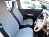 運転席です。細かいところを実際にご覧になりたい方は春日部本社営業所までお問合せお待ちしております☆★