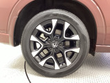 純正アルミホイール☆Honda車にぴったりなデザインです。