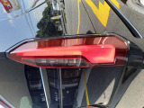 暗い道でも明るいライトでサクサク運転できますよ!