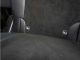 ◆ISOFIX◆シートベルトいらずでチャイルドシートと固定金具を連結するだけでがっちり固定できます。