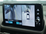 ◆マルチビューカメラシステム◆運転席から見づらい前後左右を、ナビ画面の映像で確認。見通しの悪い交差点や狭い道でのすれ違い、駐車などをサポートします。