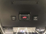 急な体調不良時も、ヘルプネットボタンを押すだけでヘルプネットセンターのオペレーターにつながります。 なお無償でのご利用期間は限定されています。サービスの詳細は販売店スタッフまでおたずねください。