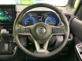 【ステアリングスイッチ】運転中、前方から目線をそらすことなく、オーディオ等の操作が可能な便利機能!安心&快適なドライブを演出してくれます♪