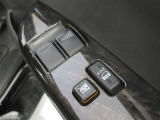 運転席から操作可能なパワーウィンドウ!