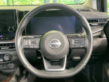 【純正革巻きステアリング】上質な革を使用することで、手にしっかり馴染みとても運転しやすいハンドルです♪