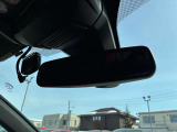 内装クリーニングも施しております。内装の綺麗なお車は気持ちが良くオススメさせていただく1つのポイントになっております。