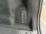 ◆エアサス/乗り心地をクラスアップするエアサス付。荷積みの際に車体を傾けられるので、腰への負担も軽減します