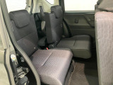 お客様にぴったりなおクルマをお選びいただけますように様々な展示車をご用意致しております!ダイハツの軽自動車だけではなく、他メーカー車やコンパクトカー・ミニバンなども数多く取り揃えております!