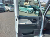 助手席のドア内部です。
