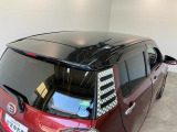 品質へのこだわり!フロアマットやシートなど車内をキレイに清掃し、ニオイや汚れなどを徹底的にクリーニングしてもらっております。室内はピカピカです☆