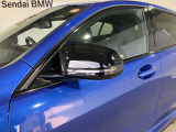 自動防眩 ヒーター内臓 LEDウィンカー内臓ドアミラー 自動防眩はミラーに無段階に反射率を調整し後続車の眩しいライト反射を軽減し夜間の安全な運転に貢献します。