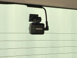 もしもの時に役立つ前後タイプのドライブレコーダー付き!!あおり運転防止にも役立ちますよ(*^_^*)