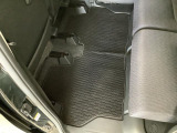 新車メーカー保証に準じた保証を1年間無償で受けられる「まごころ保証」、さらに保証を延長できる「まごころ保証プラス」「まごころ保証プラス&alpha;」をご用意しております。