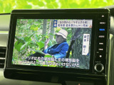停車時にテレビ視聴が可能です。お子様連れのお出かけの際にも、退屈を解消するのに役立ちます。