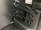 マルチボードステーです。マルチボードを差し込み使用します。