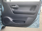 当店のお車をご覧いただきましてありがとうございます。お車についてのご質問やお見積りのご依頼、ご購入にあたってのご相談などは無料電話(0078-6002-312860)にお気軽にお問い合わせ下さい!