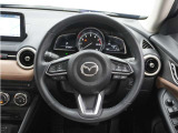 ◆ハンドル全体◆各種スイッチがハンドルから手を放さず操作できるので運転中でも楽に操作できます。