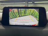 【サイド&バックカメラ】停車・駐車時に死角になりがちな運転席から見えづらいサイドとリアの障害物を確認できます!雨天時や夜間などは特に活躍してくれるアイテムです。