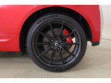 純正18AW!タイヤサイズは225/40R18になります!