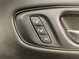 電動シートなので、お好みのシートポジションへの移動もスムーズに行えます。