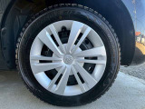 165/65R14スタッドレスタイヤ装着車♪各種アルミホイールや、スタッドレスタイヤも取扱いしております。是非ご相談ください♪