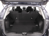 ◆フル乗車でもしっかり荷物を収納出来るラゲッジスペースです。普段の買い物でしたらしっかり積める十分な荷室スペースが確保されています。