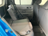 お客様にぴったりなおクルマをお選びいただけますように様々な展示車をご用意致しております!ダイハツの軽自動車だけではなく、他メーカー車やコンパクトカー・ミニバンなども数多く取り揃えております!