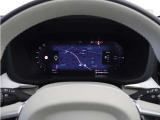 12.3インチ・デジタル液晶ドライバー・ディスプレイには、常に気を配る必要のある、運転操作に必須の情報が表示されます。情報の視認性に優れ、直感的に操作することのできるデザインです。