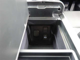 前席USBソケット(TypeC)でスマホの音声を車内でお楽しみ頂けます!