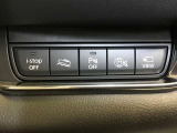 運転席右側に各種安全装備の切替スイッチがございます!!詳しくはスタッフまで。